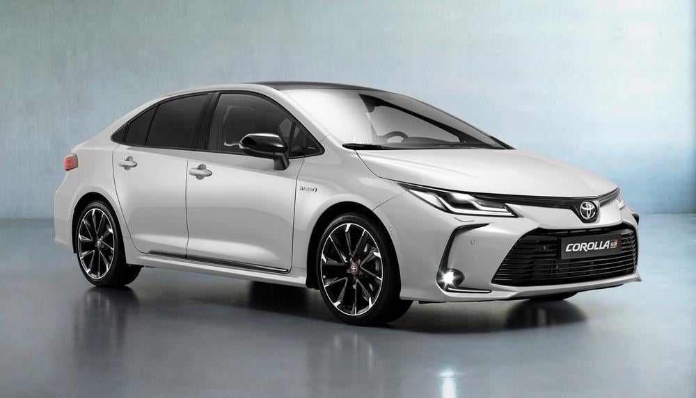 Πρεμιέρα για τη νέα Toyota Corolla Sedan GR Sport 4ΤΡΟΧΟΙ